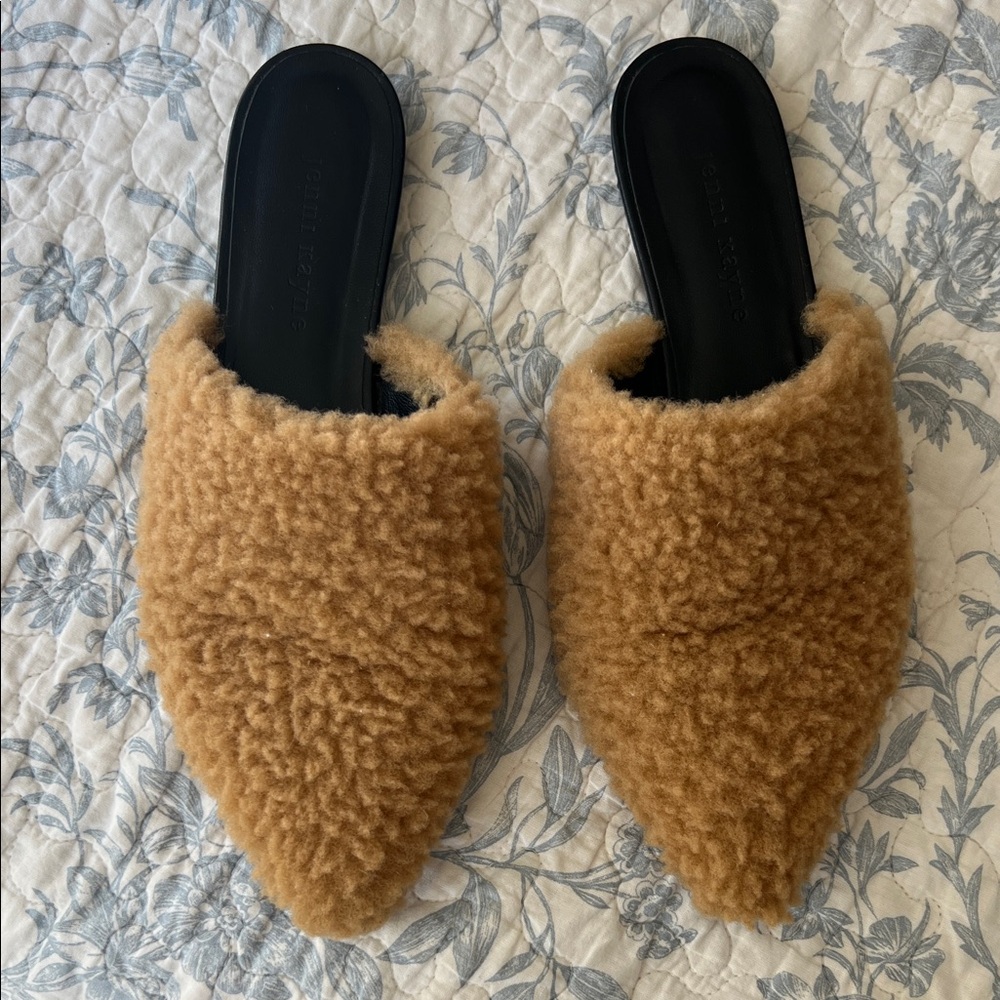 Jenni Kayne Tan Shearling Mules - Picture 4 of 8